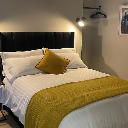 Citygo Apartments Queens Belfast Exterior foto